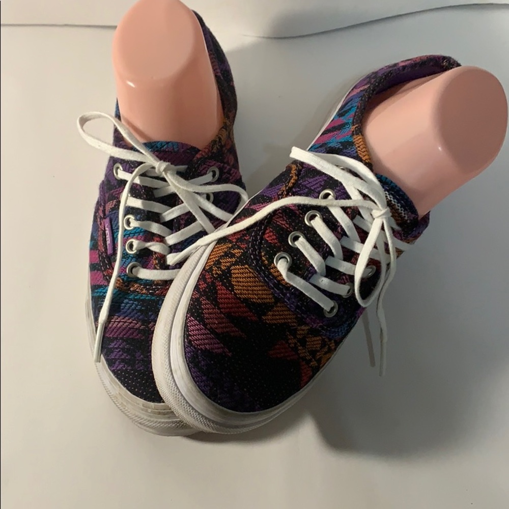 Woman’s Vans Multicolor Aztec Old Skool Sneakers